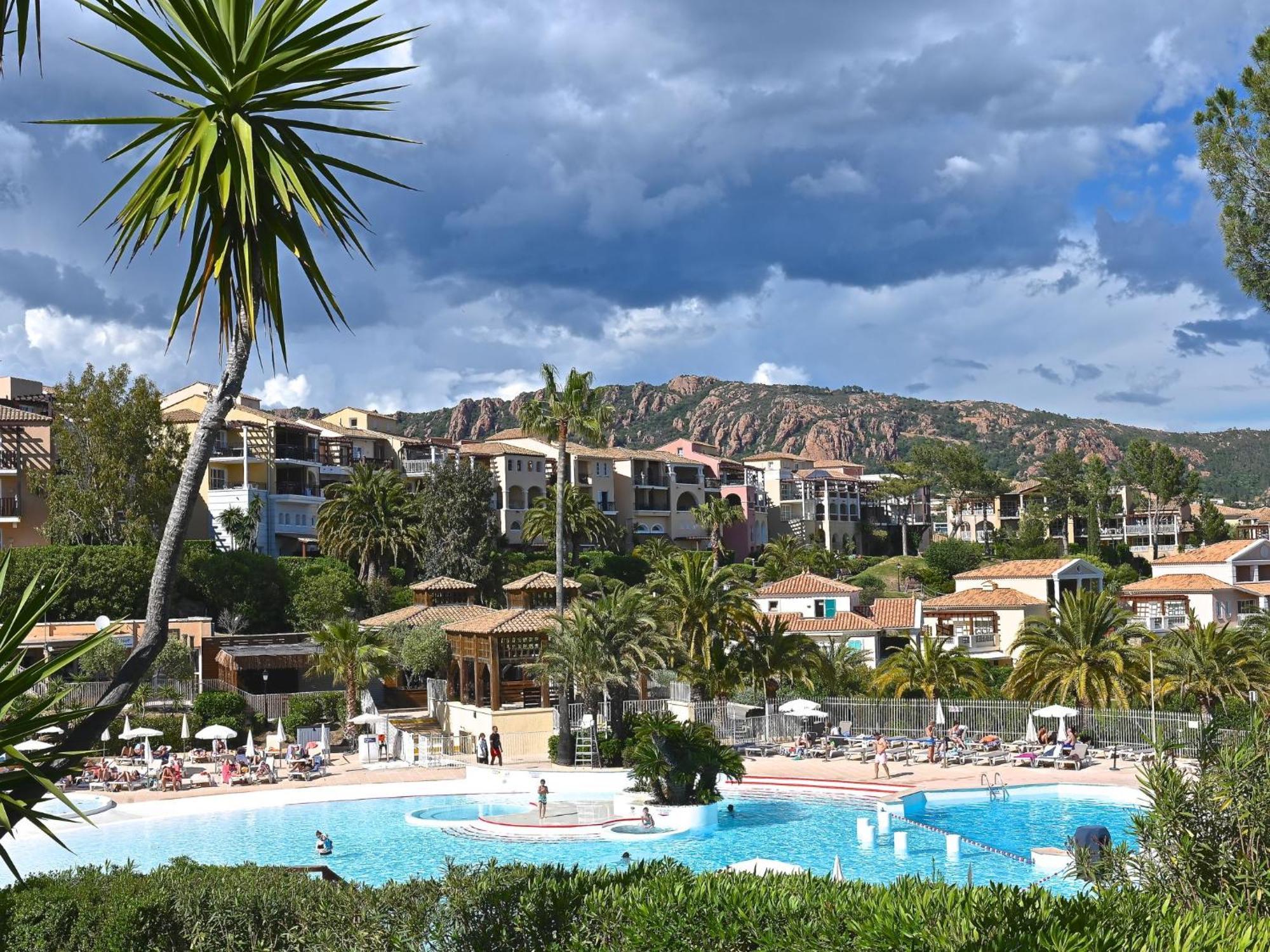 Apartment Village Cap Esterel - Les Bastides-6 By Interhome Saint-Raphael  Ngoại thất bức ảnh